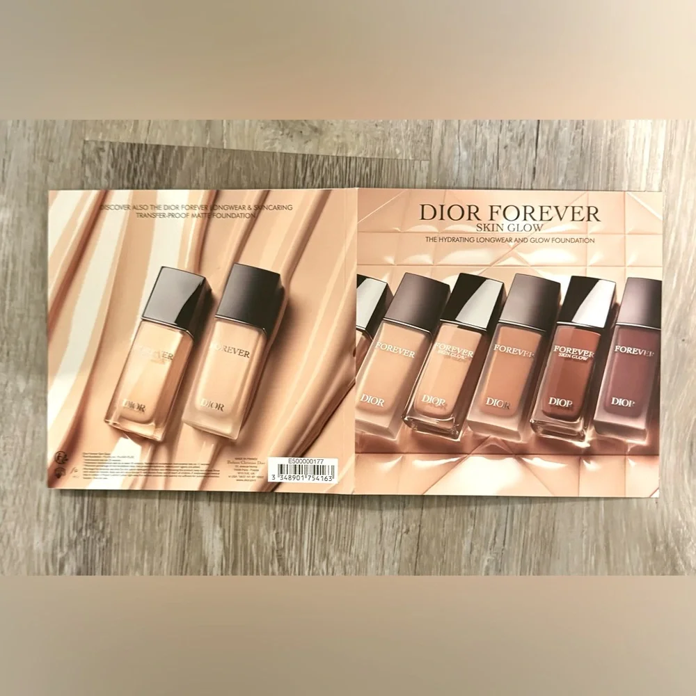 Dior Forever Skin Glow 24H Hydrating Foundation Sample Card 9 Shades 9 x 0.5 ml
